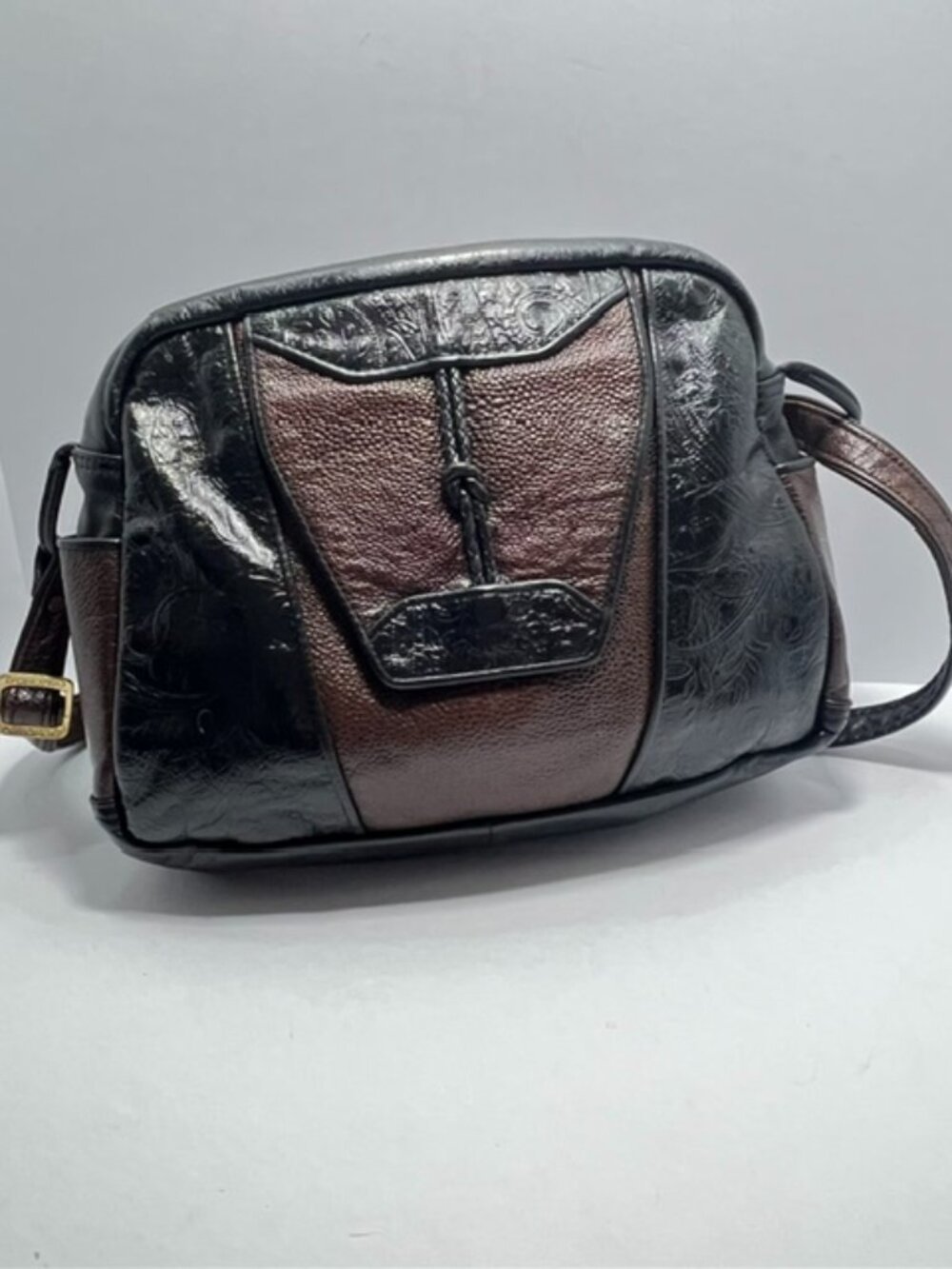 D'Onofrio Handcrafted Leather Bag Vintage Black with brown accent panels EUC